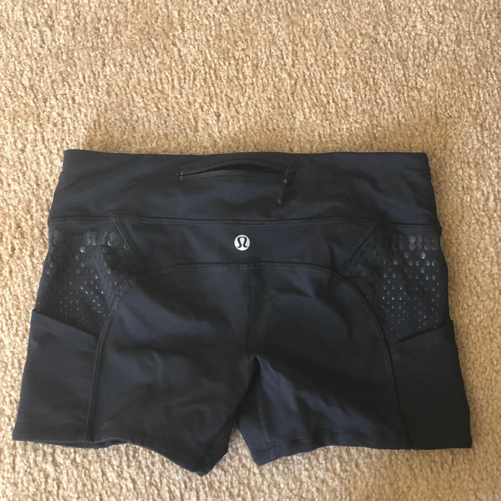Lululemon Running/workout shorts. EUC.